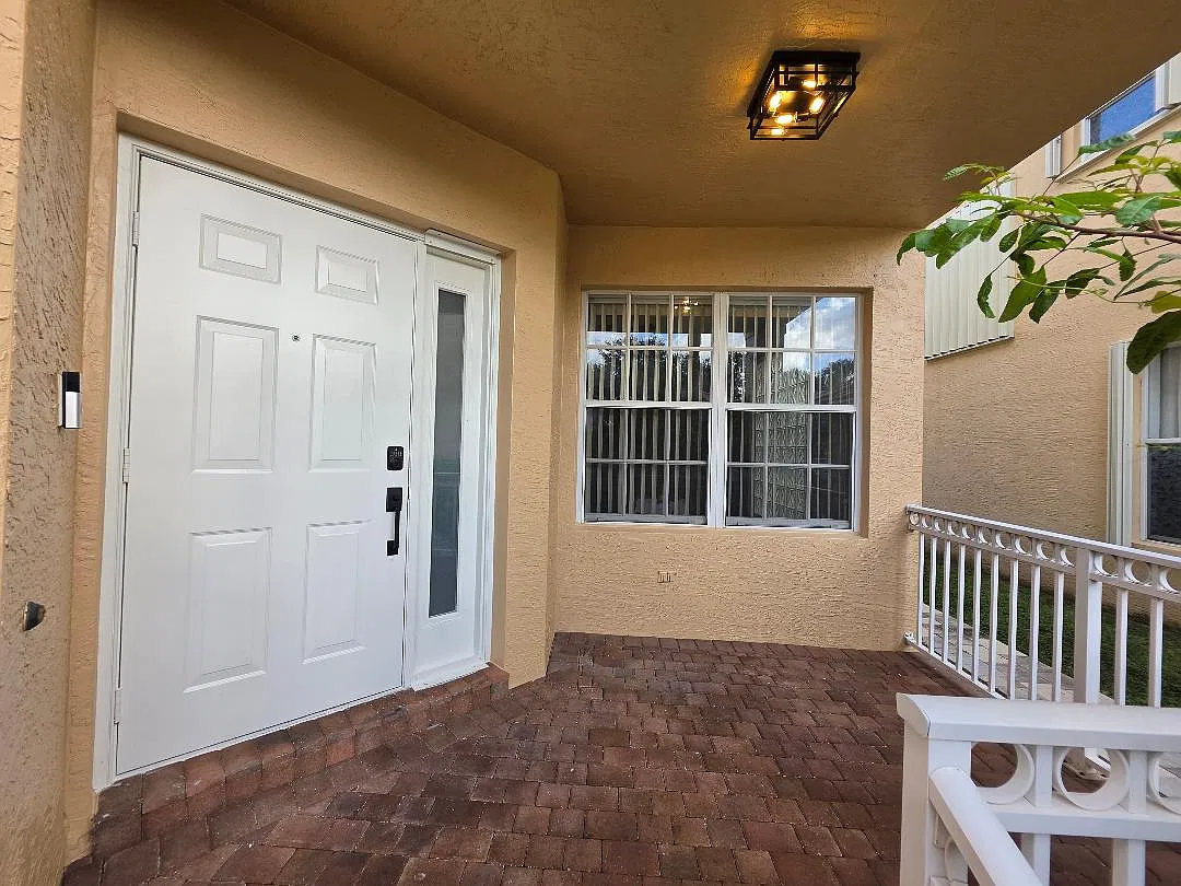 5409 Wellcraft Dr — Photo 4