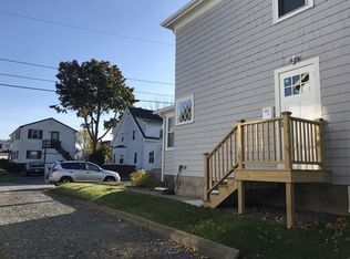 10 Gloucester Ave #B, Gloucester, MA 01930