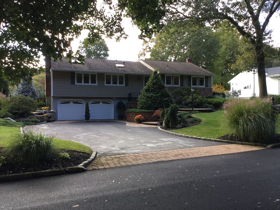 1st image of 26 Camelia Pl