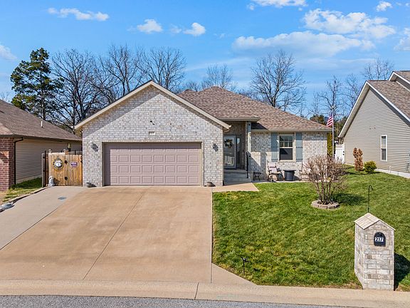 2nd image of 217 Redwine Avenue