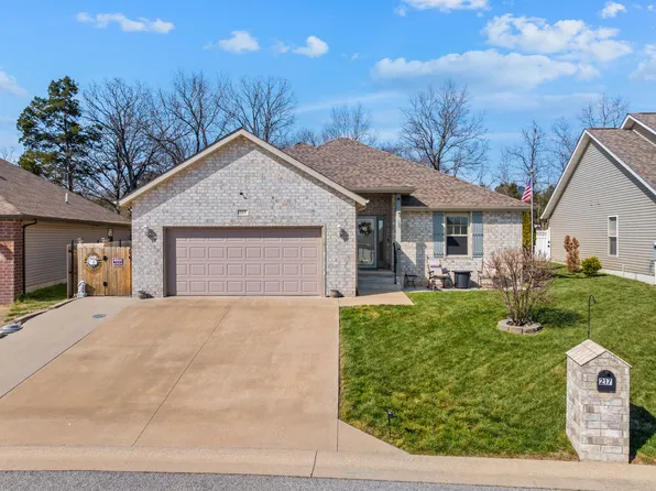 217 Redwine Avenue, Branson, MO 65616
