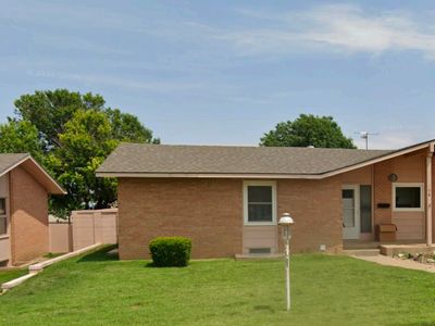 108 Plaza Ave, Dodge City, KS, 67801