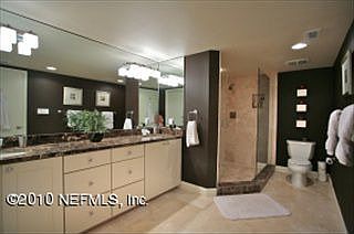 5th image of 2970 Saint Johns Ave #8A