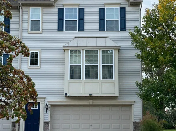 10 Parkers Mill Blvd, Mount Holly, NJ 08060