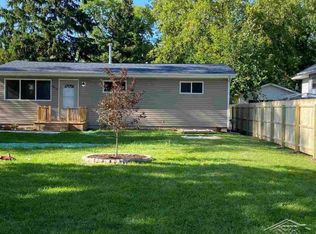 1010 Ash St, Saginaw, MI