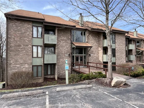 8A2 Mountain Villas Dr, Champion, PA 15622