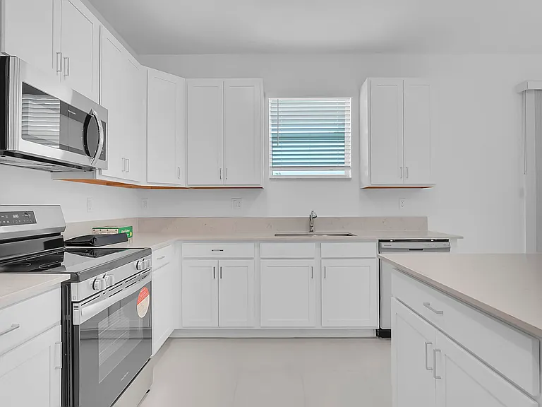 3551 Angler Dr — Photo 5