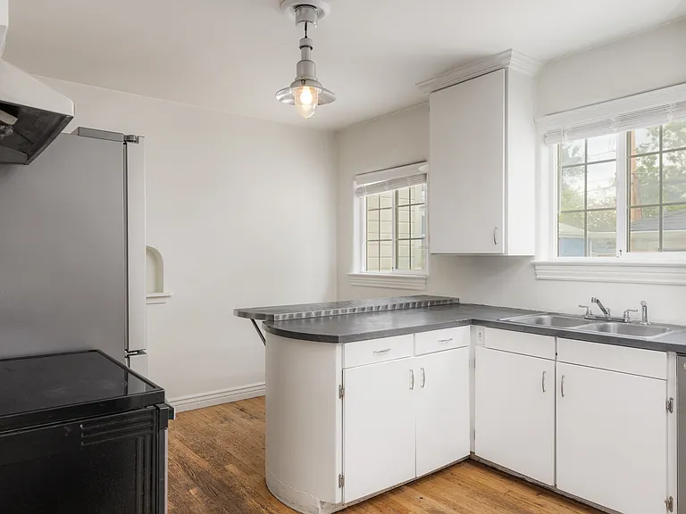 4900 Decatur St — Photo 10