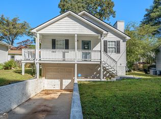525 Woodrow Ave, Hapeville, GA 30354