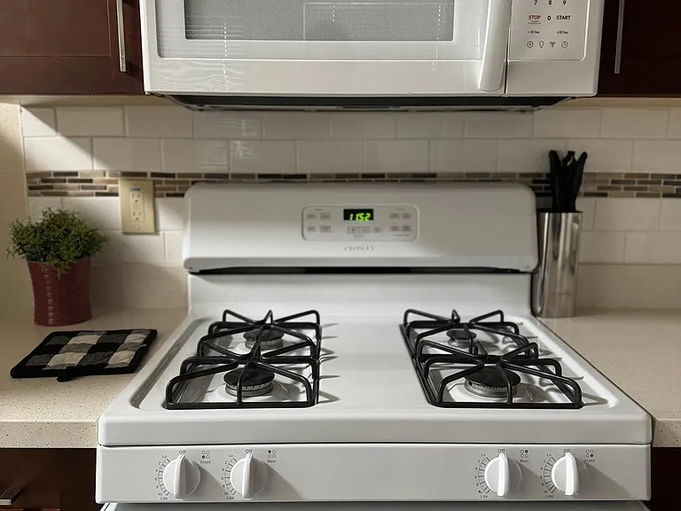 2030 Bancroft Way #6 — Photo 7