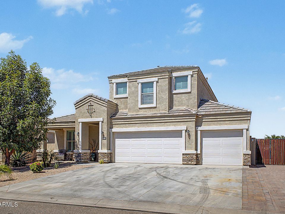 1st image of 808 W BRANGUS Way
