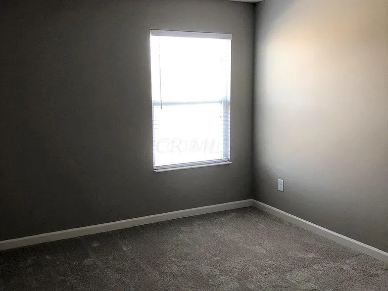 1417 Hoovler Way — Photo 16