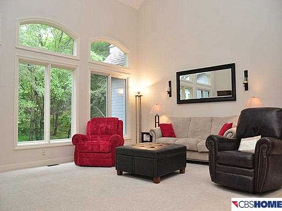 3rd image of 19541 Pheasant Ln