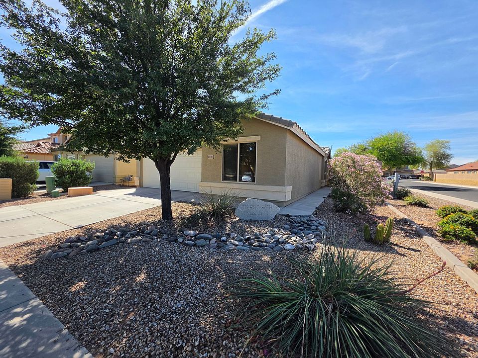 1st image of 40397 W Sanders Way