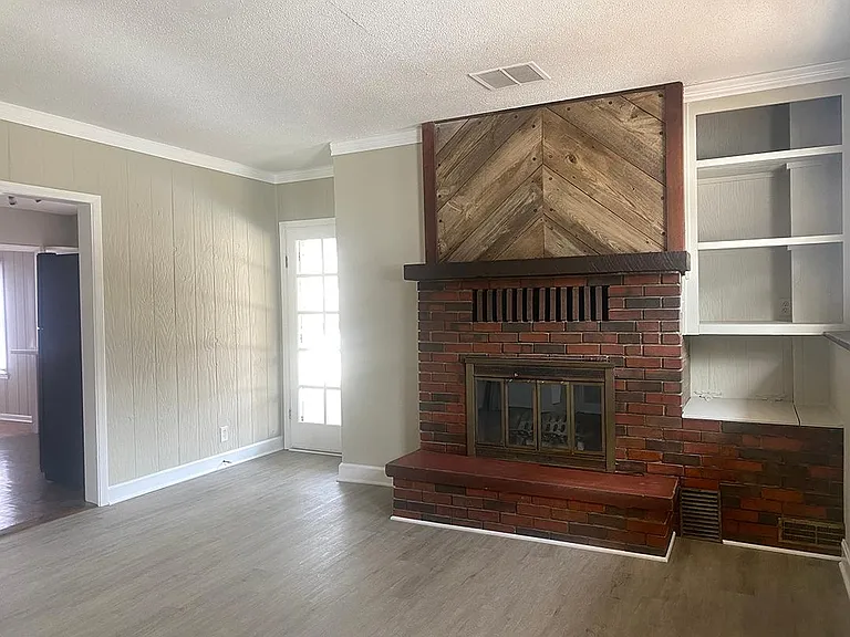 9239 McGee St — Photo 19
