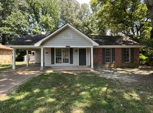 5498 Winterwood Dr, Horn Lake, MS 38637