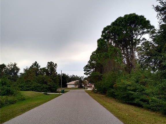 2nd image of 12294 Deepwoods Ave