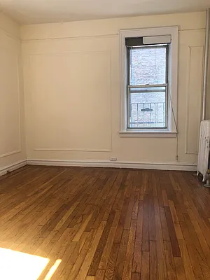 Rented by New York Residence | media 36