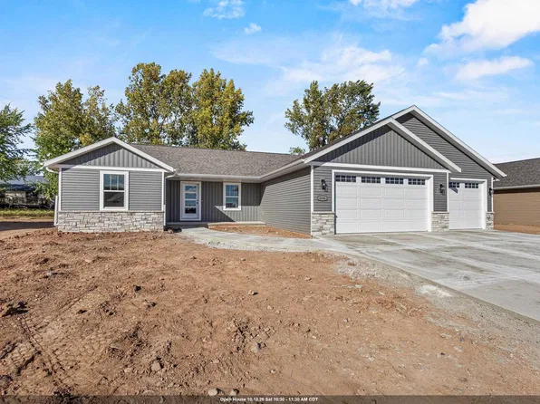 W6846 McAllister Cir, Hortonville, WI 54944