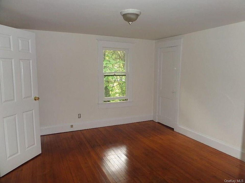 46 Coldenham Rd 1, Walden, NY 12586 Zillow