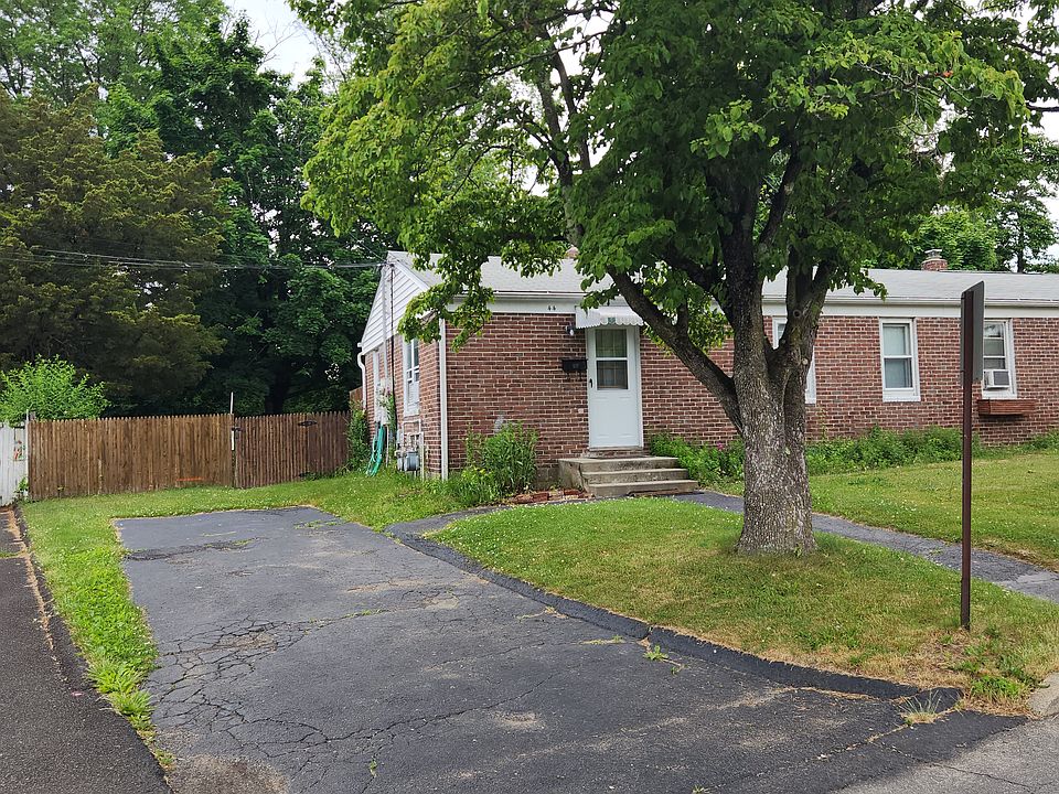 1st image of 44 Campfield Dr