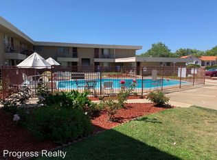 9016 Carlton Hills Blvd APT 13, Santee, CA 92071