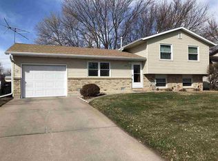 1310 11th Ave, Kearney, NE 68845