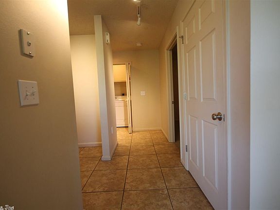 3rd image of 816 North St APT 37