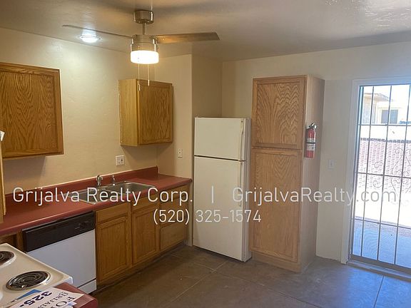 5th image of 5619 E 28th St #5621