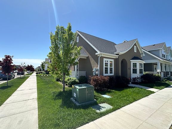 3rd image of 10684 S Wild Rice Dr