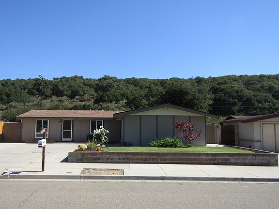 2nd image of 1654 Calle Nueve