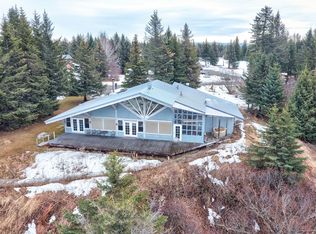 33785 Sandbeach Rd, Anchor Point, AK 99556