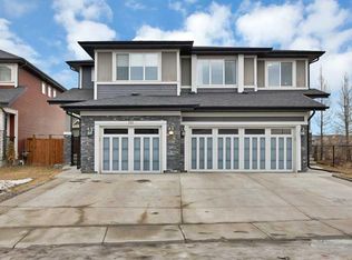 122 S Kingfisher Cres SE, Airdrie, AB T4A0X6