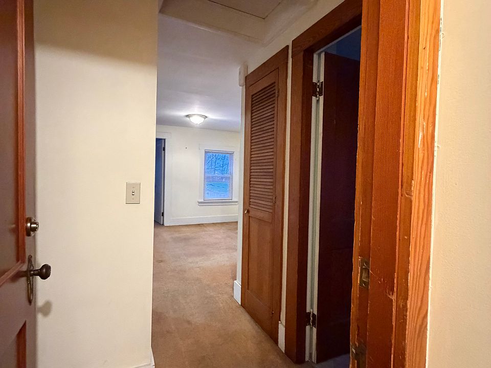 1st image of 28-30 Traip Ave #D