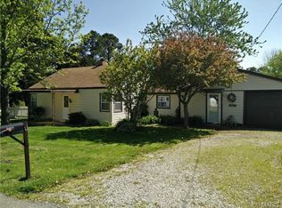 5027 Meadow Dr, Imperial, MO 63052