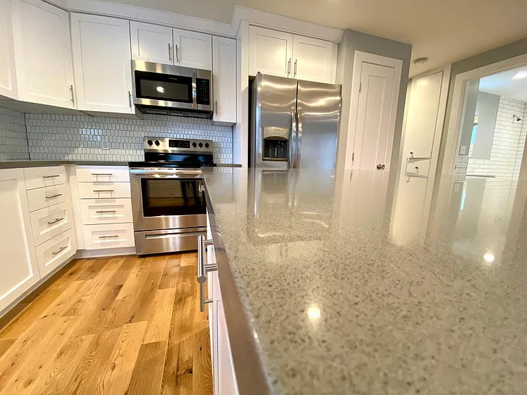 1627 E Roosevelt Ave — Photo 7