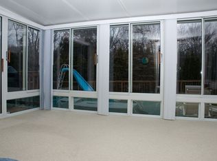 7701 Willow Bend Dr, Crestwood, KY 40014