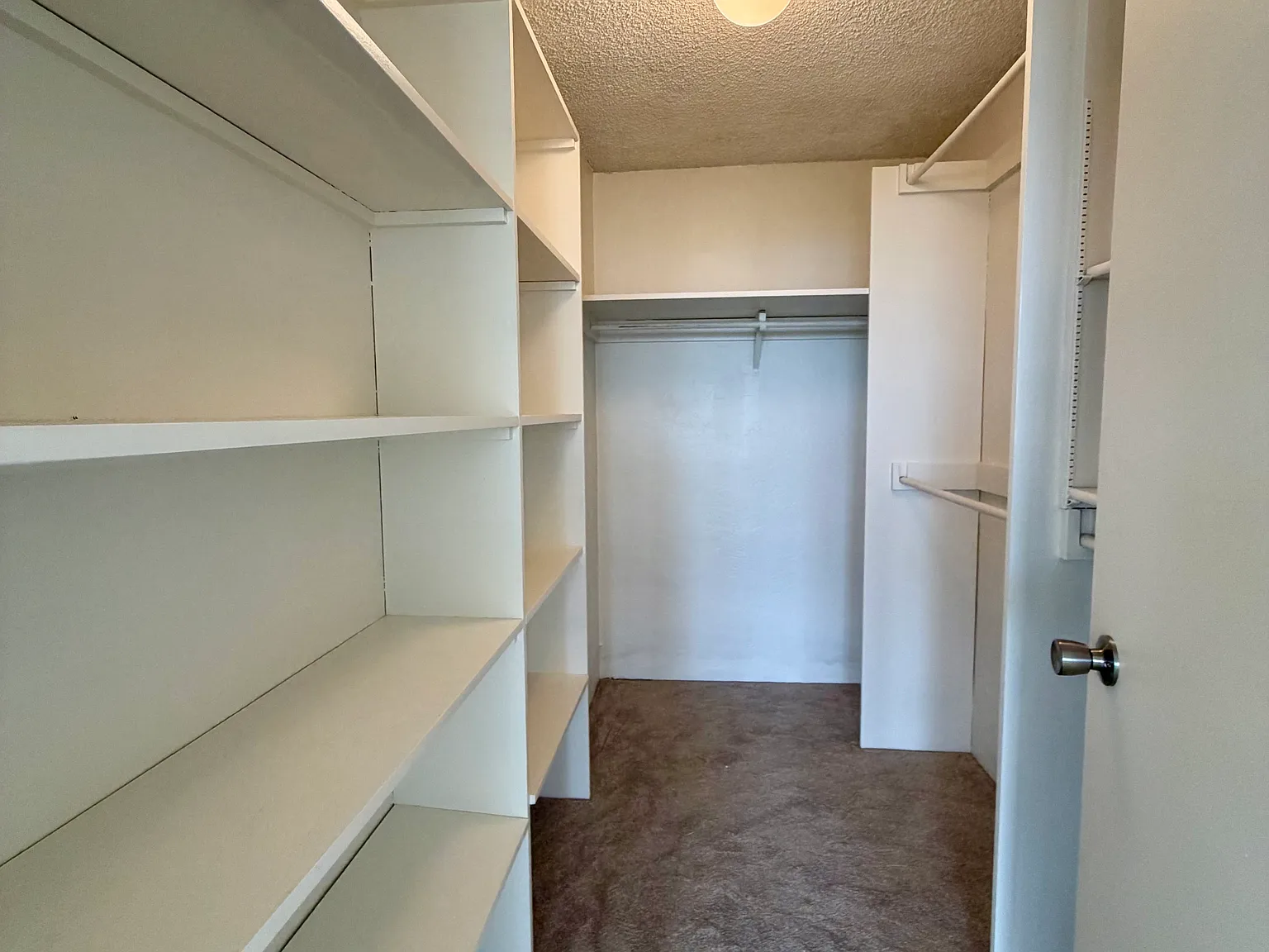 Lunalilo Home Rd, Honolulu — Photo 4