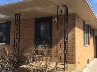 434 N Silverleaf St, Gladwin, MI 48624