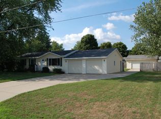 4113 Chester St, Hudsonville, MI 49426