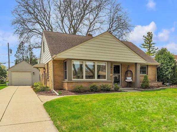 7831 West Manitoba STREET, West Allis, WI 53219