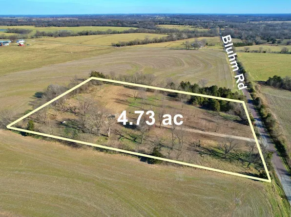 32251 Bluhm Rd, Smithton, MO 65350