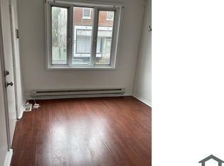 4235 Paul St #1R, Philadelphia, PA 19124