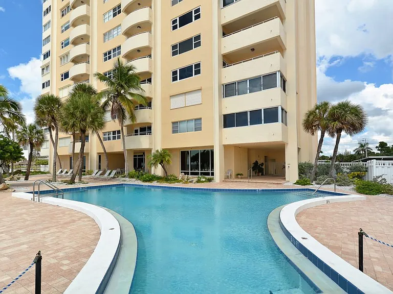 1700 Benjamin Franklin Dr #11B — Photo 34