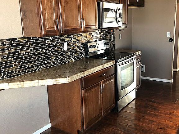 3rd image of 3477 Sunflower Ct
