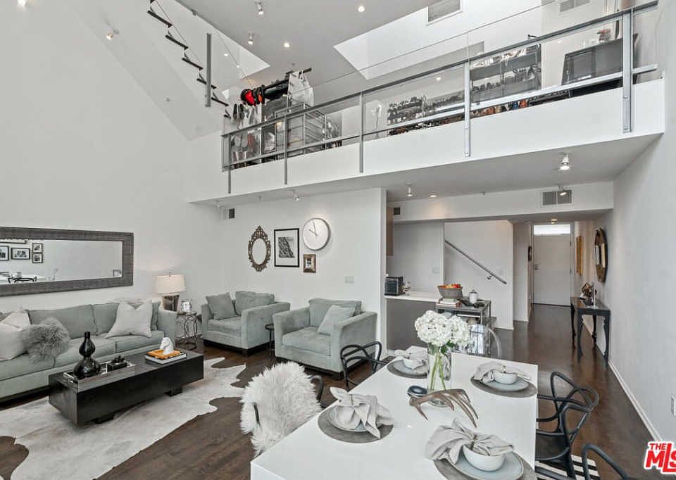 1st image of 5806 Waring Ave APT 9