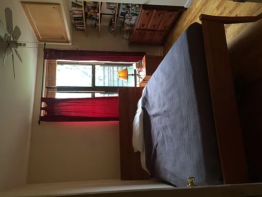 Rented by Halstead Real Estate | media 21