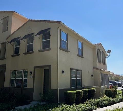 2nd image of 5044 Verdugo Way