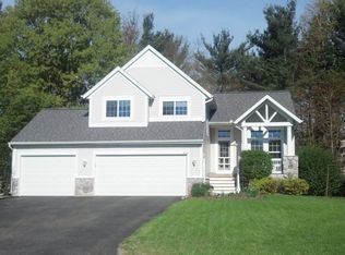 2063 Woodwind Ct, Holland, MI 49424
