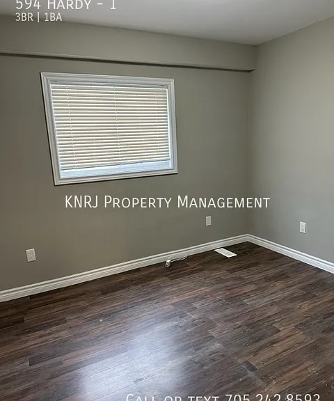 594 Hardy St #1 — Photo 7